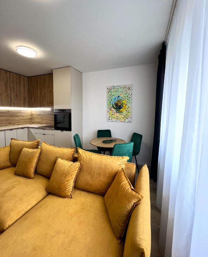 Cozy Stay Apartment Trenčín Exterior foto